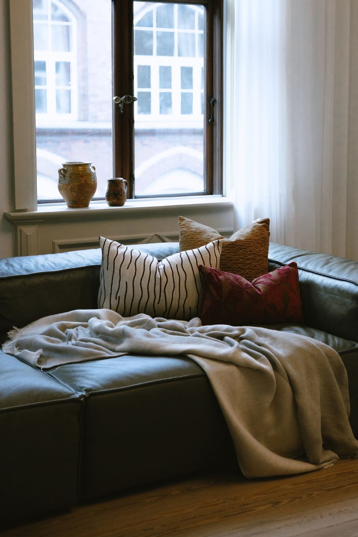 Aésop Keten Karışımlı Koltuk Şalı — Remon Home ürün fotoğrafı