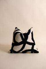 Merlin Kırlent Kılıfı - Siyah Beyaz