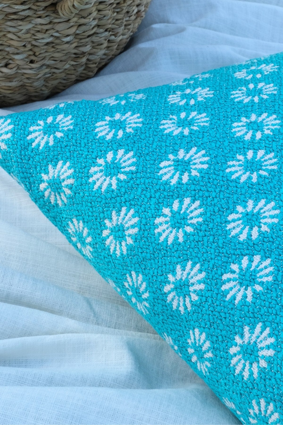 Riviera Picnic - Çiçek Desenli Çok Renkli Outdoor Kırlent Seti